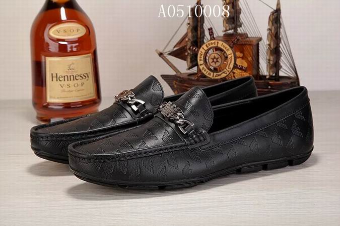 AM30037_46