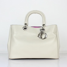 WOMEN HANDBAG