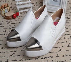 WOMEN CASUAL SHOES